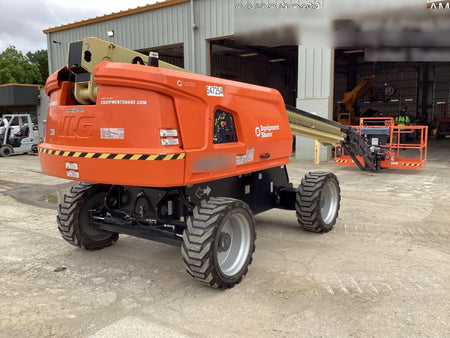 2025 JLG 660SJ