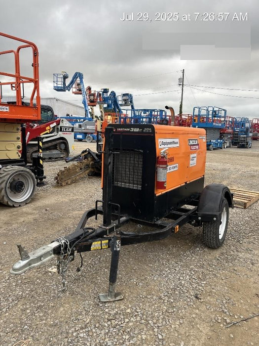 2021 Lincoln Electric Vantage 322 Vantage 322 Ready Pak 3 w/ Decals, ORANGE (includes trailer, cable rack, fender light kit) NO Telematics