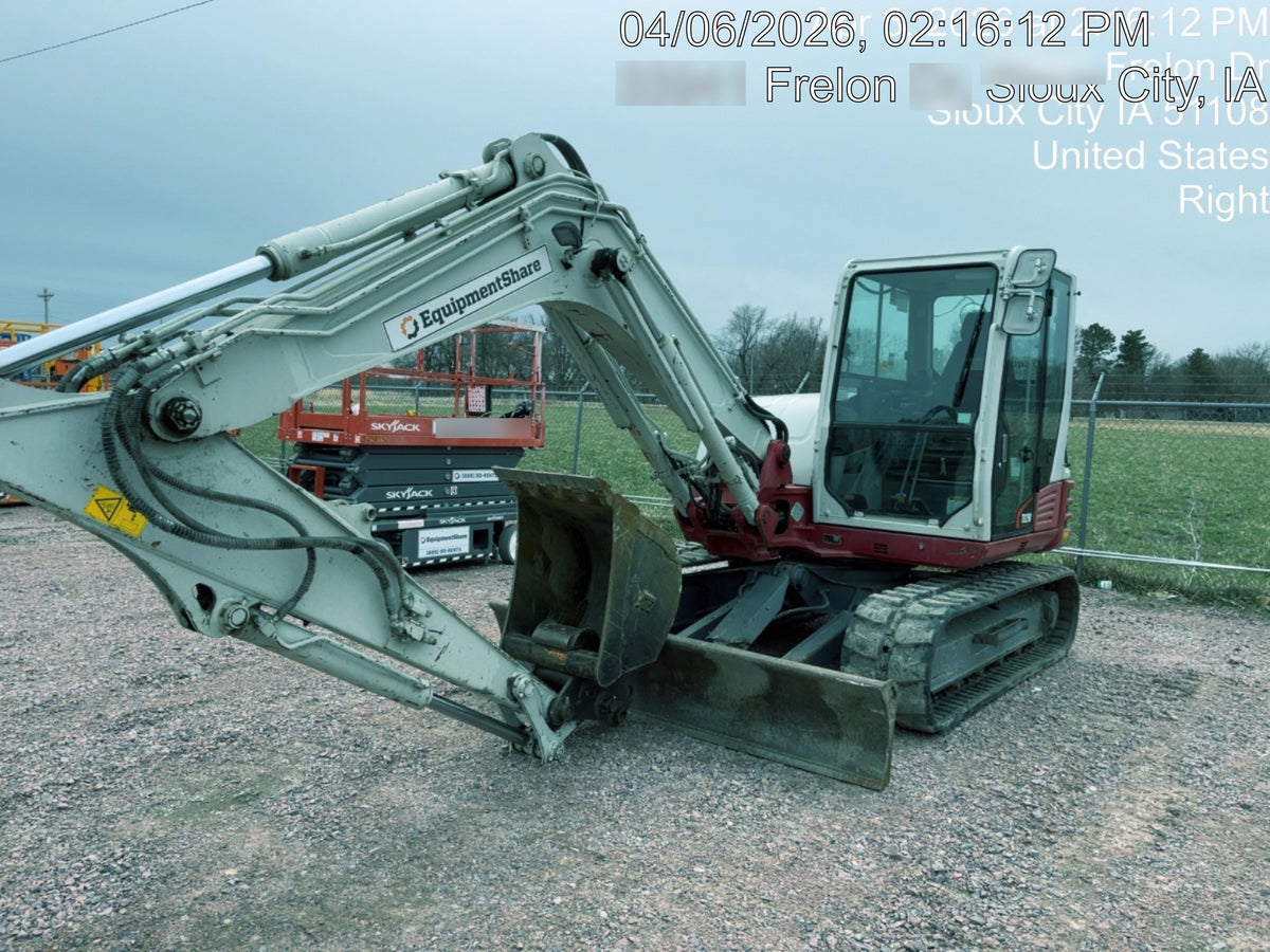 2019 Takeuchi TB290 Cab/Heat/AC Rubber tracks, Dozer blade, Travel alarm, Auxiliary hydraulics Manual QC, Hydraulic thumb, 18", 24", and 36" Buckets