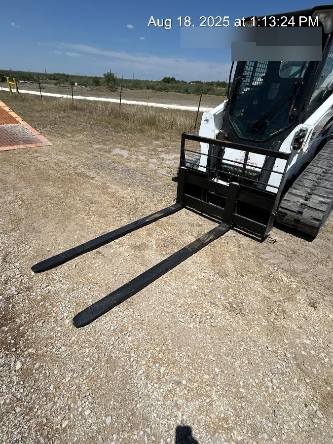 2025 ARROW MATERIAL HANDLING F5100CB - 72"