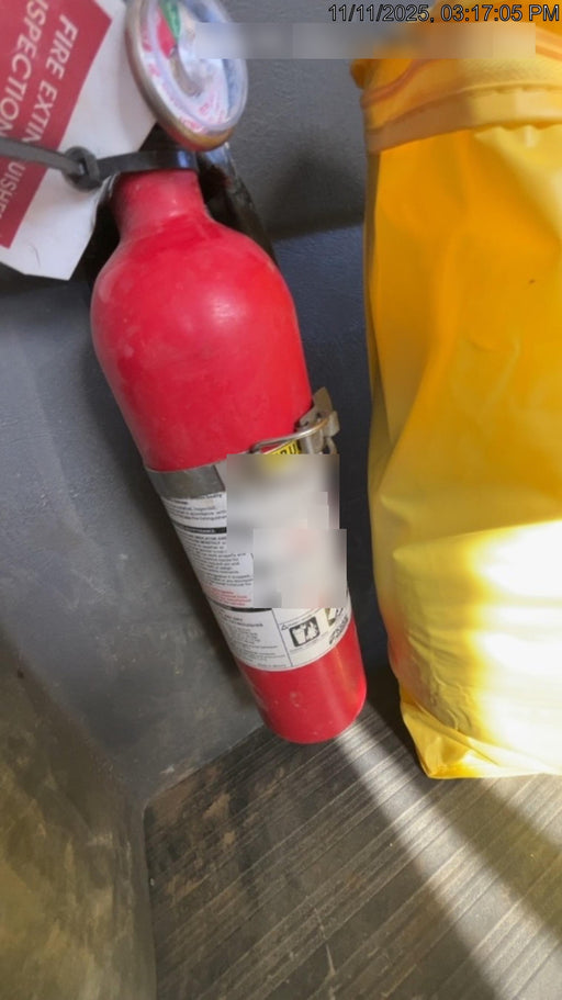 2023 CHEVROLET Express Van - Rental