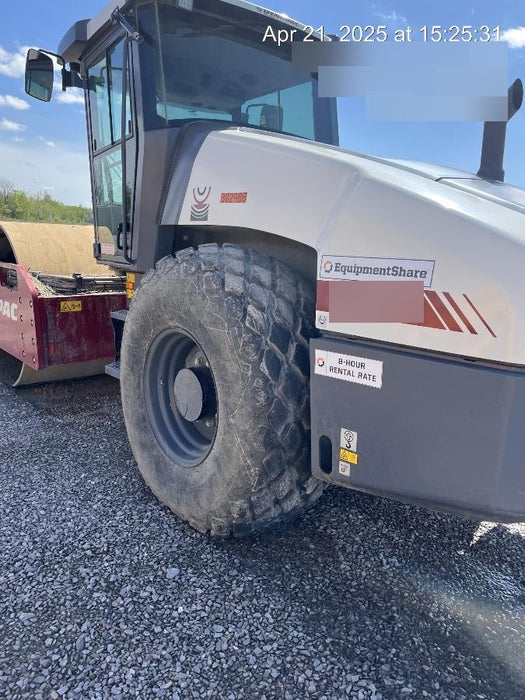 2023 DYNAPAC CA2500D