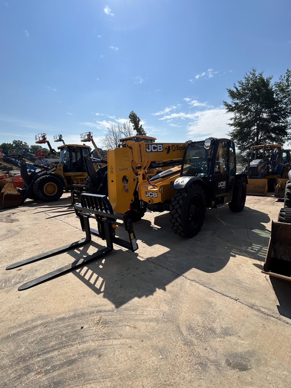 2025 JCB 509-42