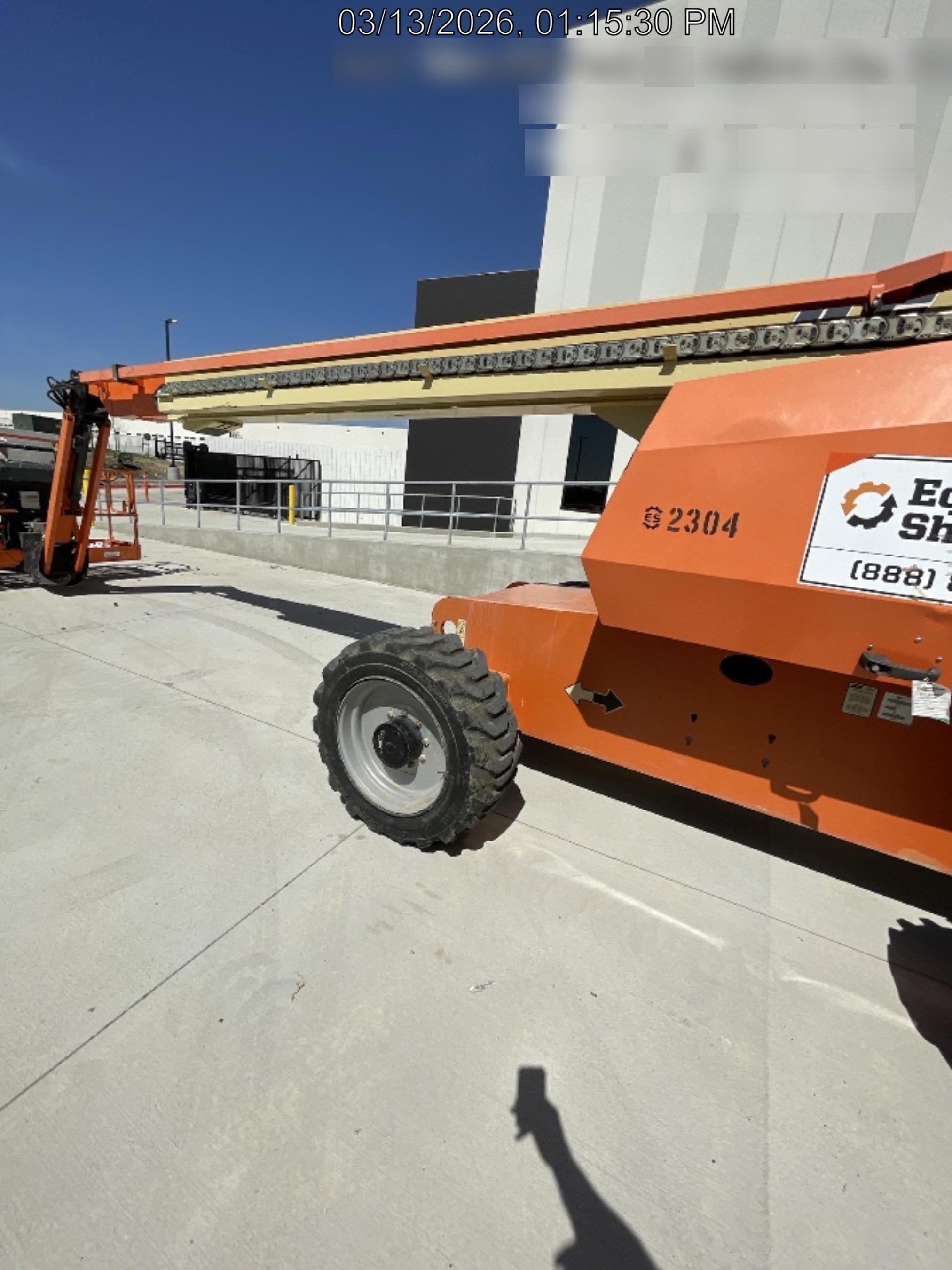2016 JLG 660SJ