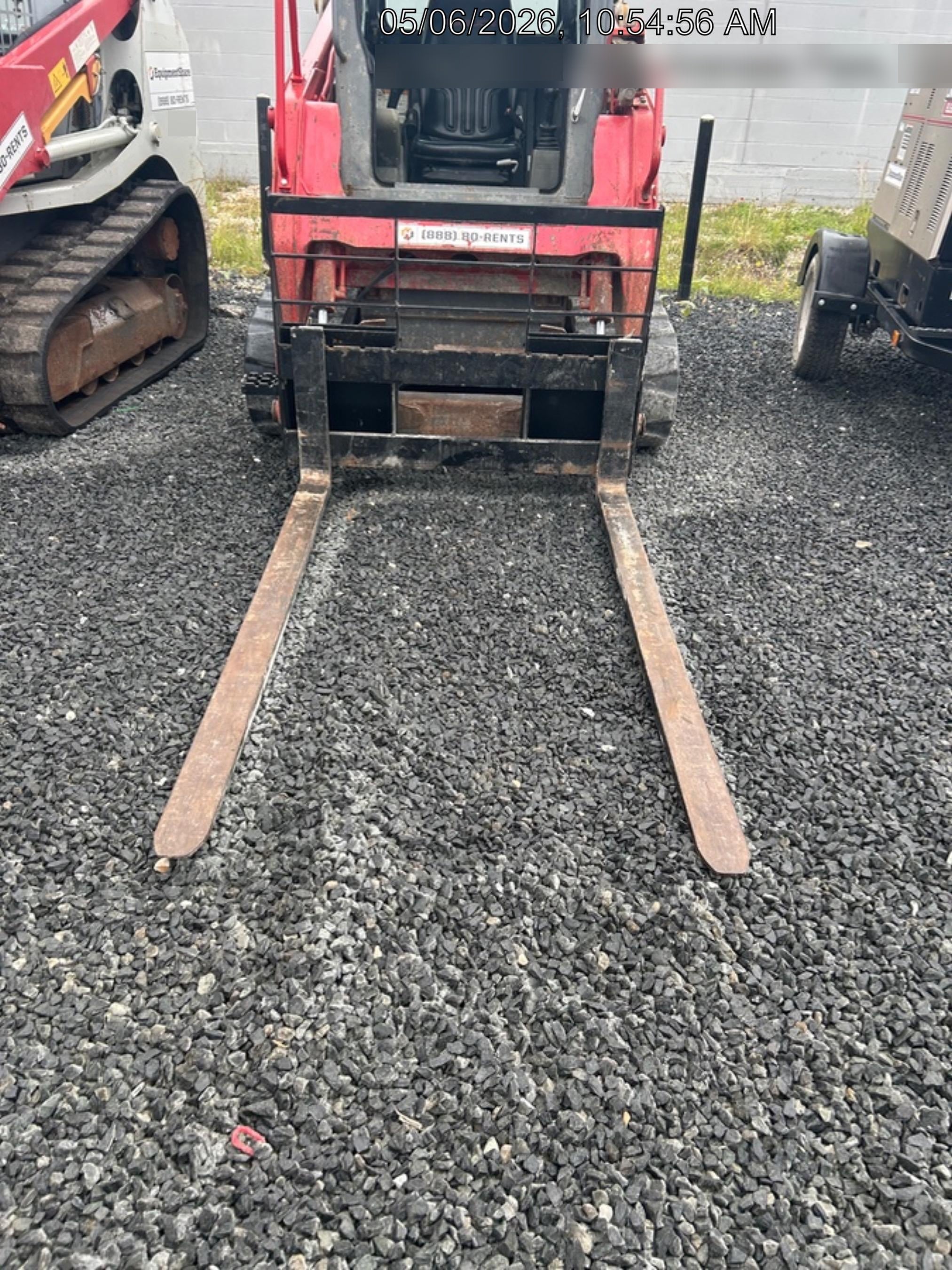 2025 ARROW MATERIAL HANDLING F5100CB - 72"