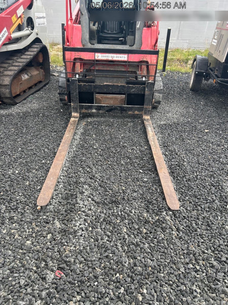 2025 ARROW MATERIAL HANDLING F5100CB - 72"