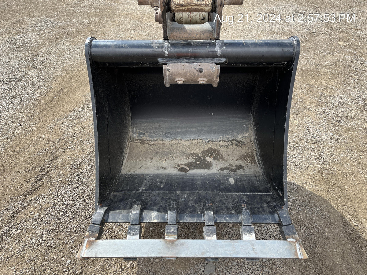 2023 SOLESBEE 36" Bucket, Tooth - Solesbee