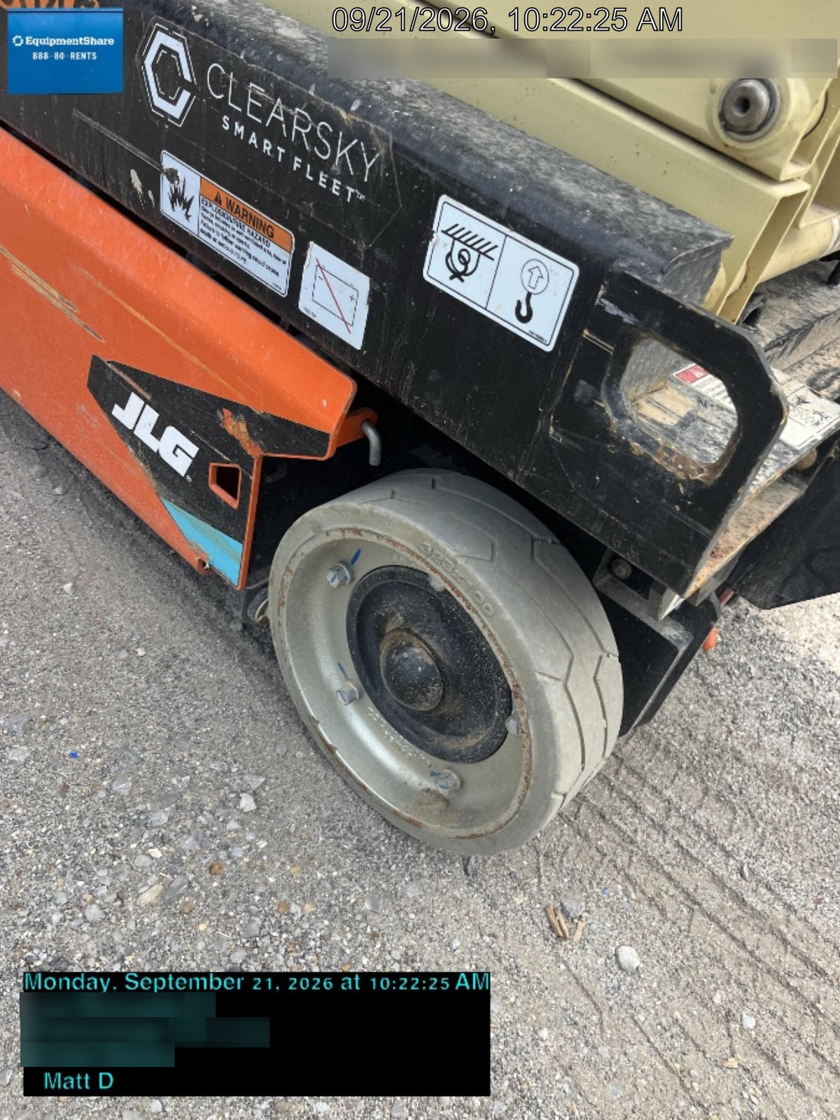 2025 JLG ES1932