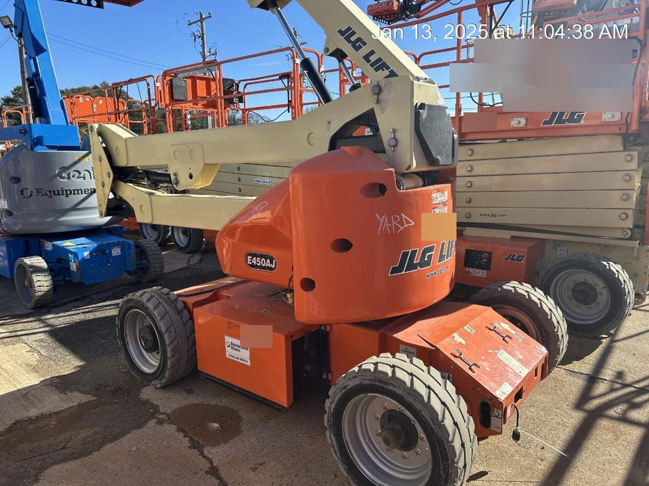 2019 JLG E450AJ