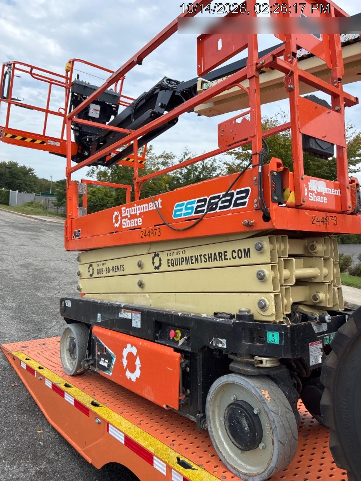 2022 JLG ES2632