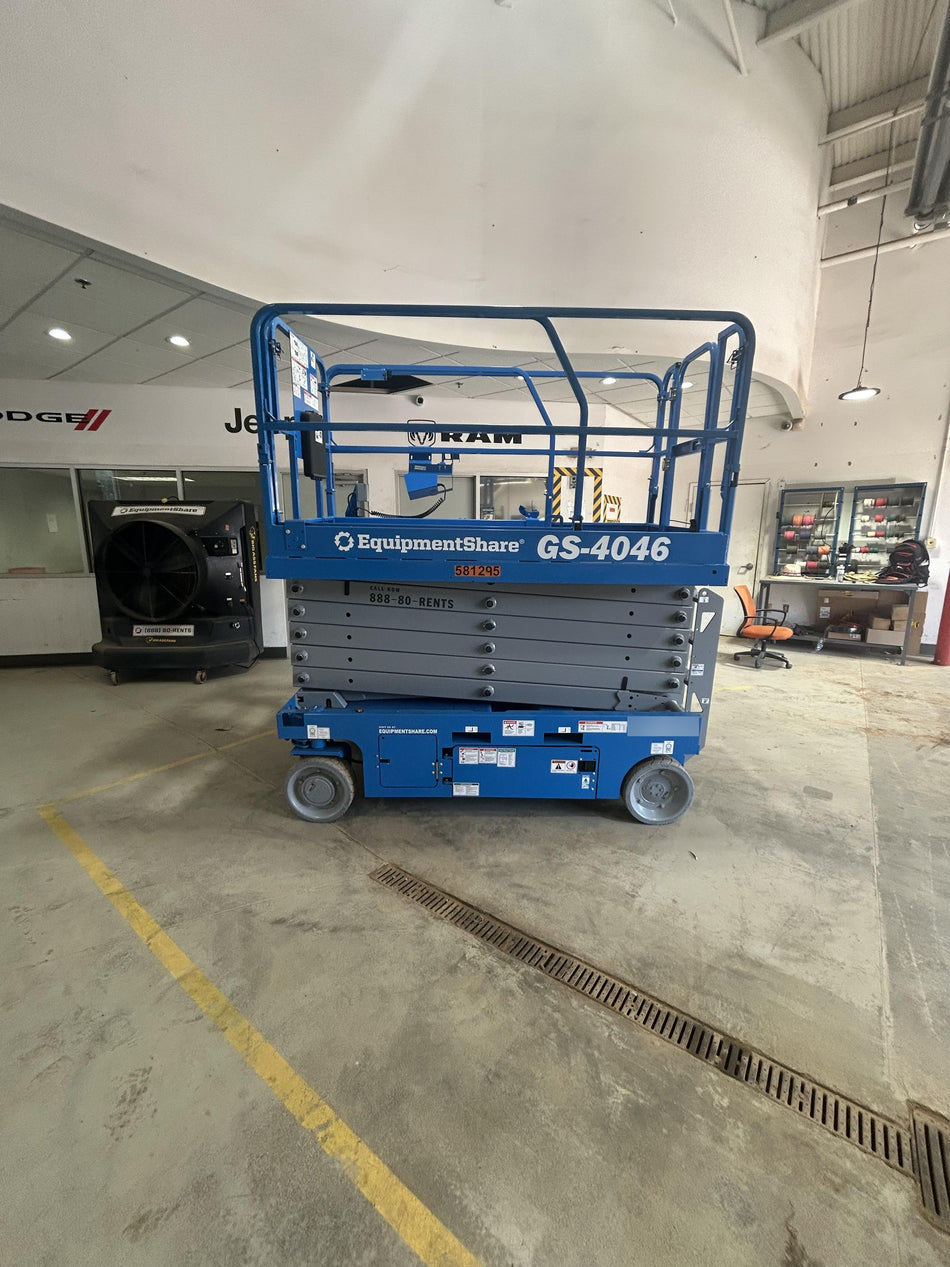 2025 GENIE GS-4046 E Drive
