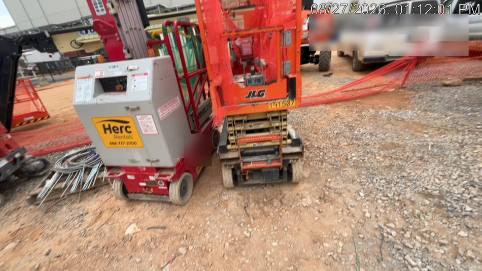 2021 JLG ES1932