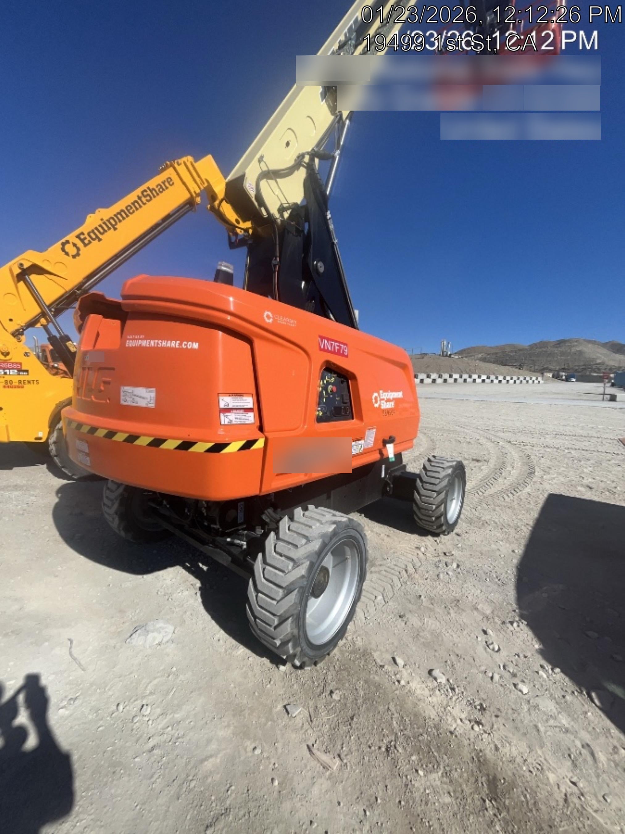 2025 JLG 660SJ