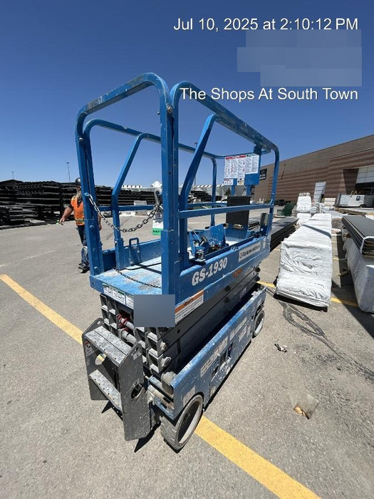 2020 Genie GS-1930 Fixed rails with chain entry gate - Pre A92.20