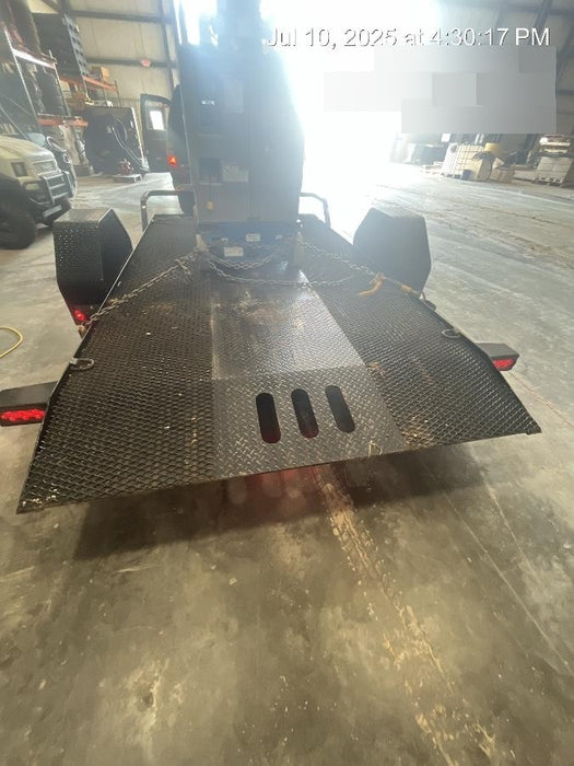 2022 LOADTRAIL Tilt-Deck Rental Trailer