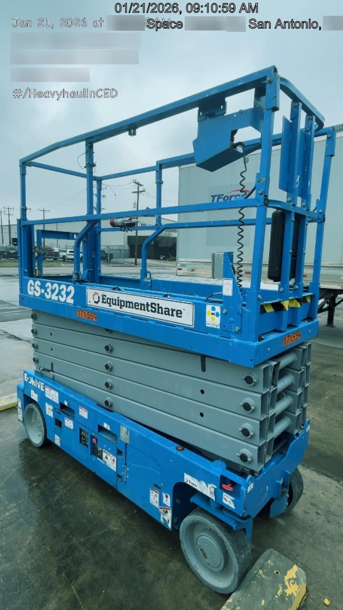 2021 GENIE GS-3232