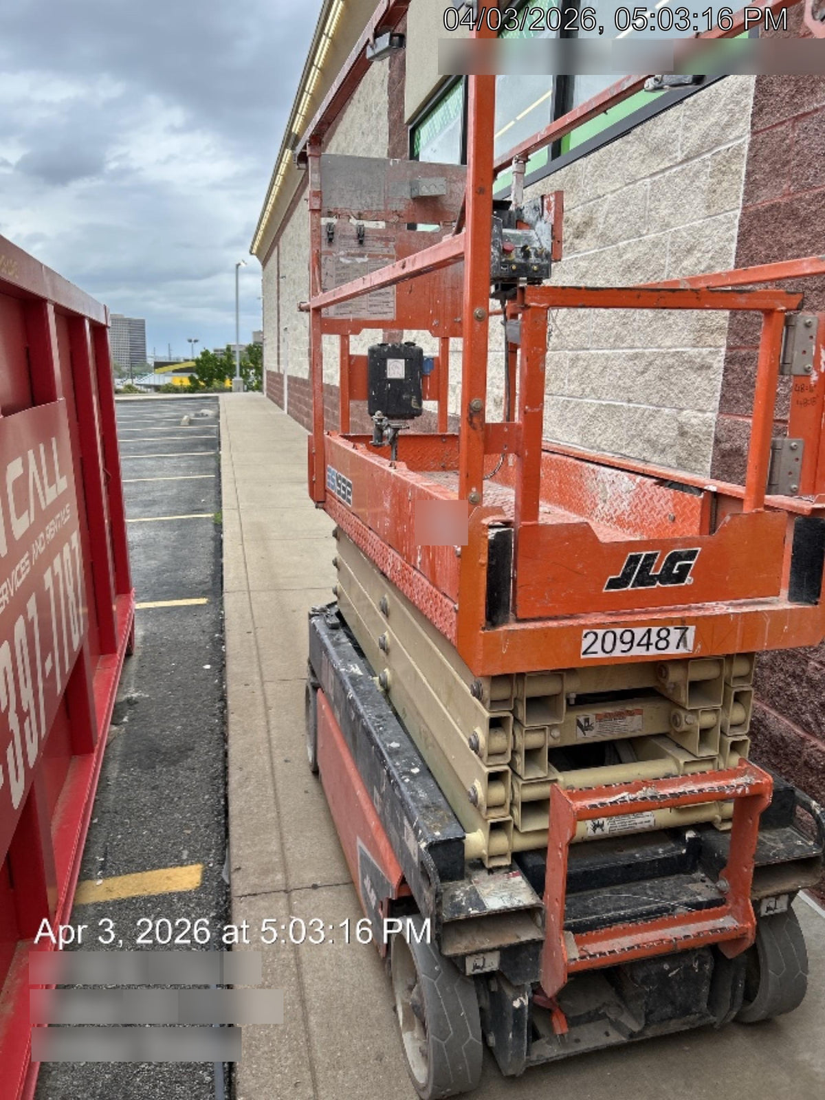 2022 JLG ES1932