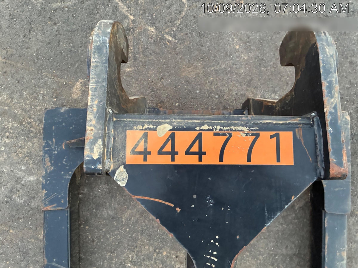 2024 JLG 1001275853