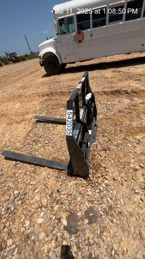 2025 PALADIN 48" Pallet Forks - Paladin