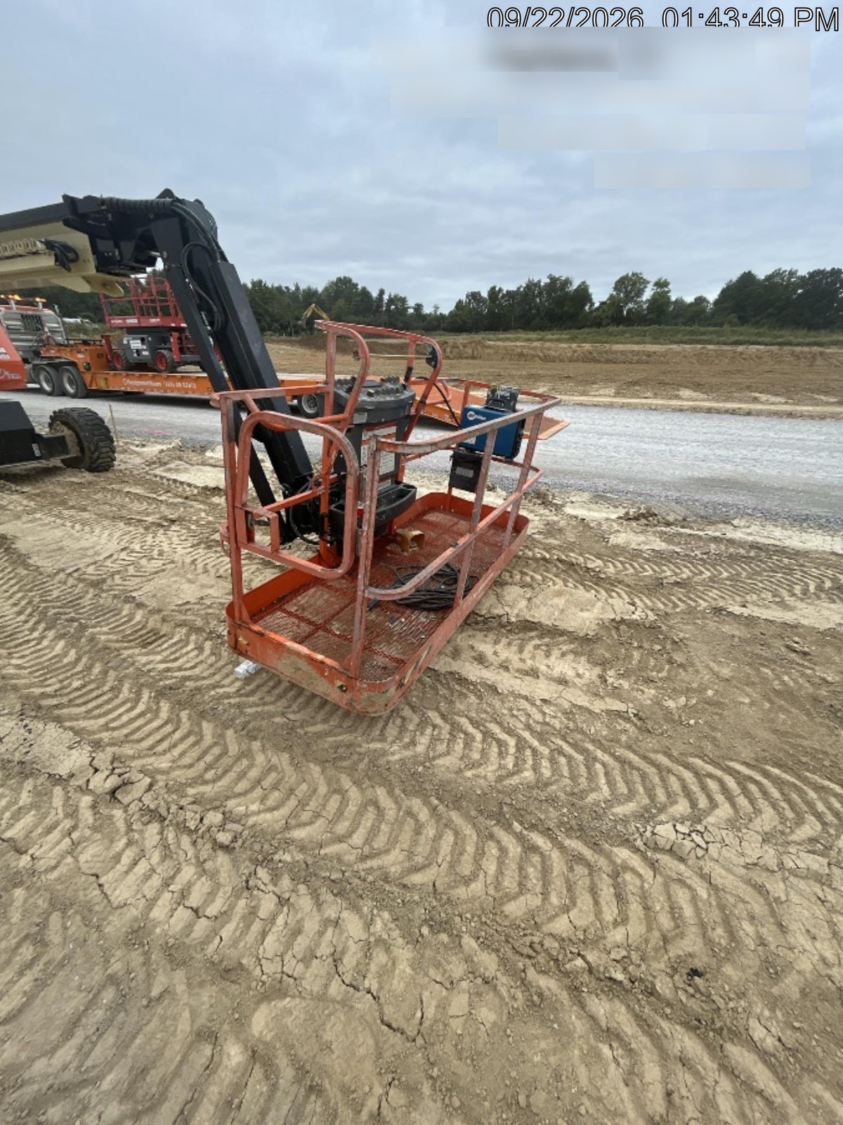 2025 JLG 660SJ