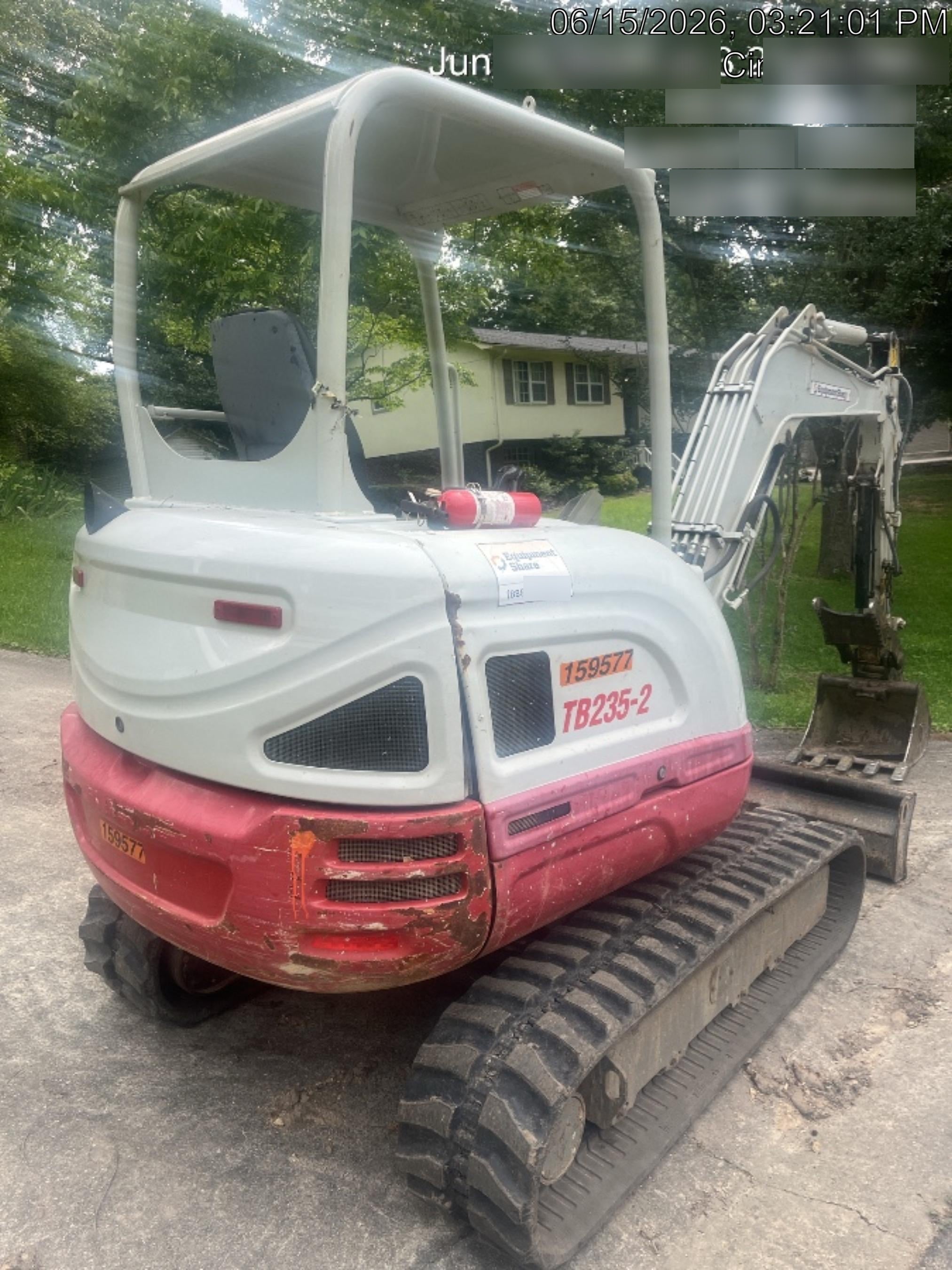 2021 TAKEUCHI TB235-2R