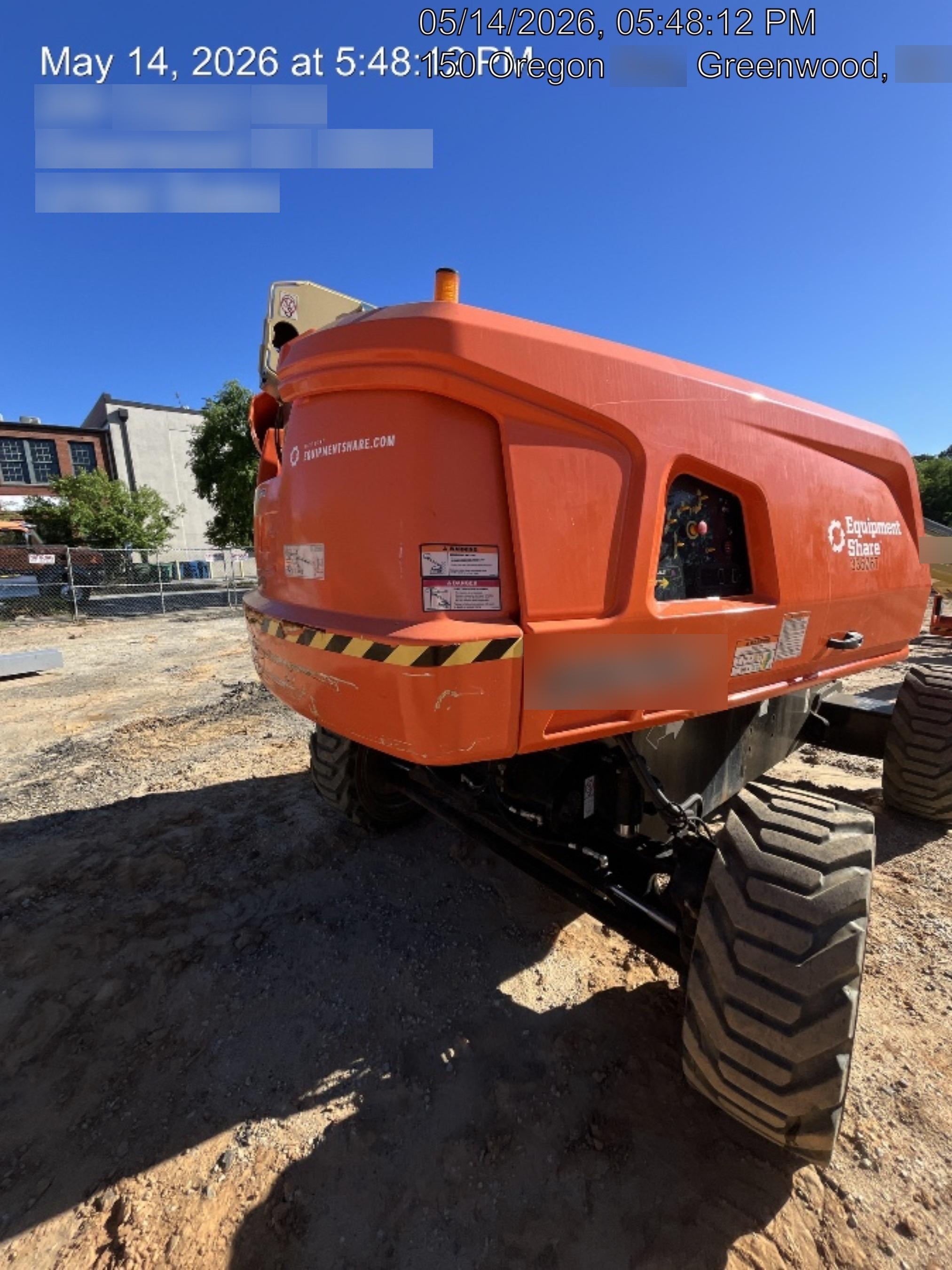 2023 JLG 660SJ