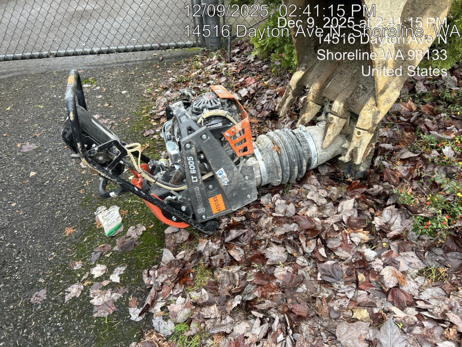 2024 HUSQVARNA LT6005