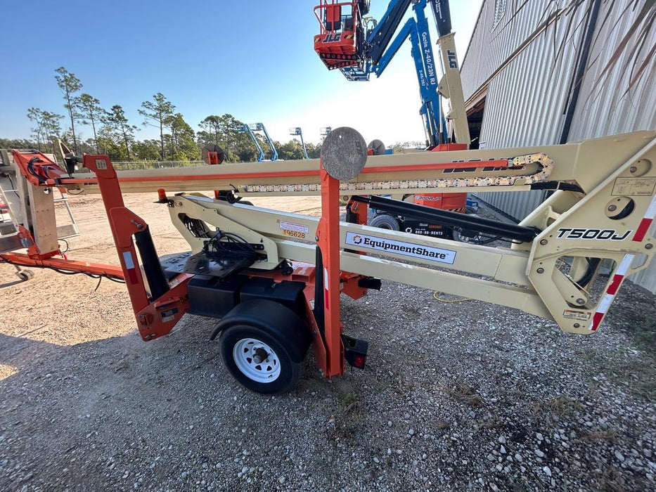 2021 JLG T500J