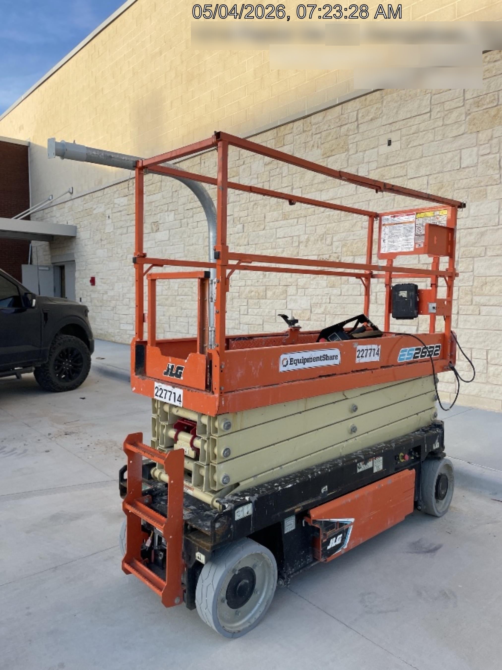 2022 JLG ES2632