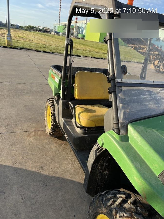 2021 John Deere XUV560E GATOR 4WD Utility Cart - 2-Seat, GAS, Canopy - ROPS, Windshield