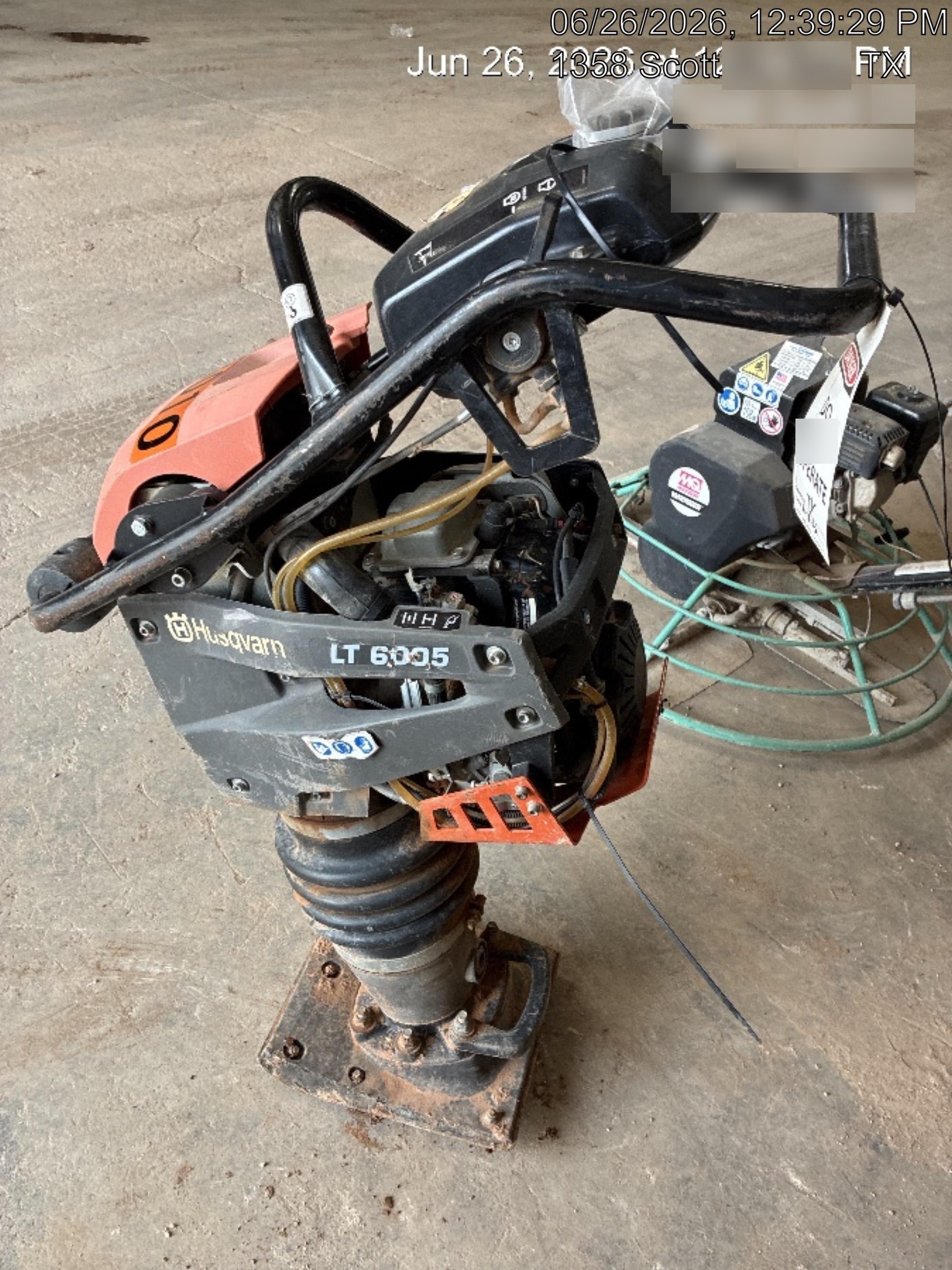 2025 HUSQVARNA LT6005