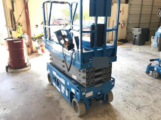 2019 Genie GS-1930 Fixed rails with chain Entry