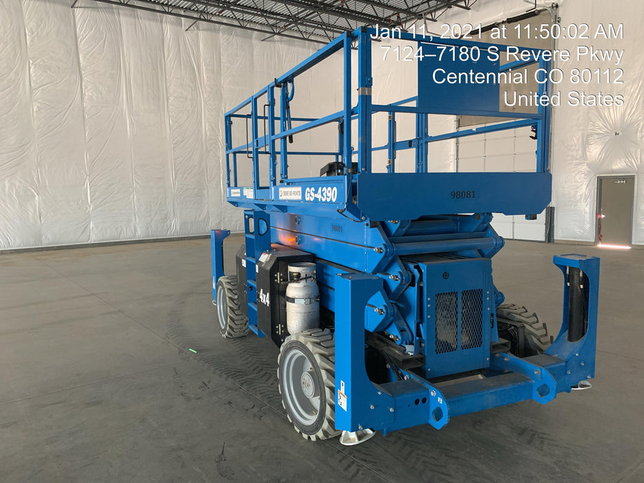 2020 GENIE GS-4390 RT