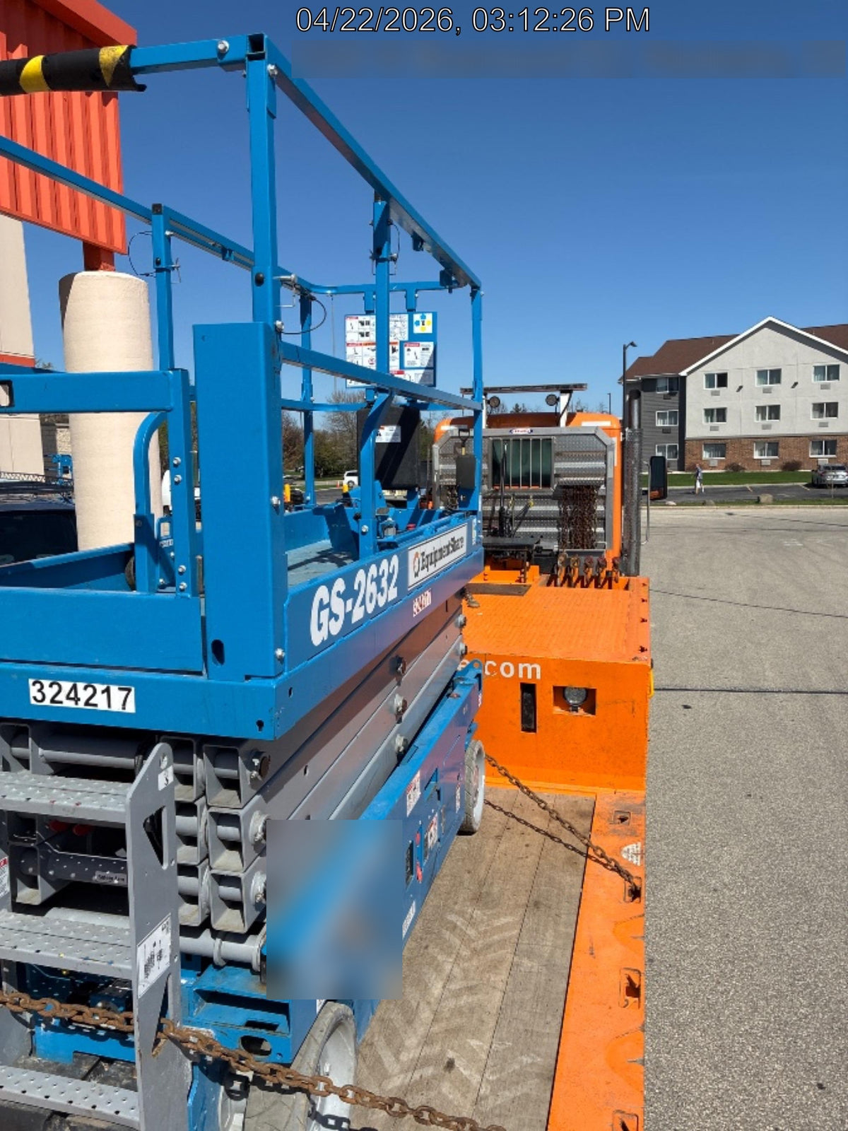 2023 GENIE GS-2632