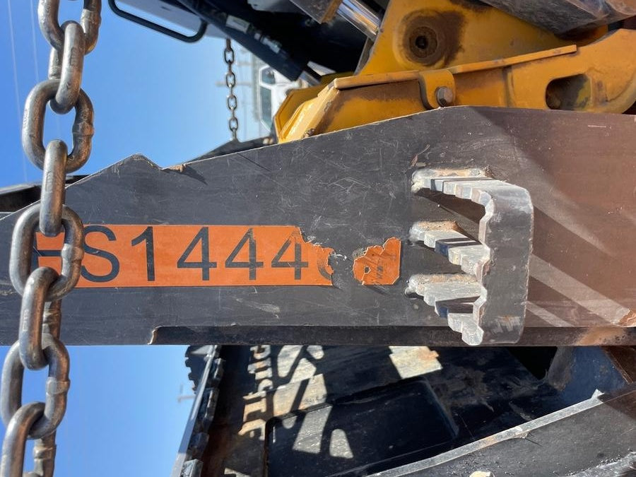 2021 PALADIN 48" Pallet Forks - Paladin