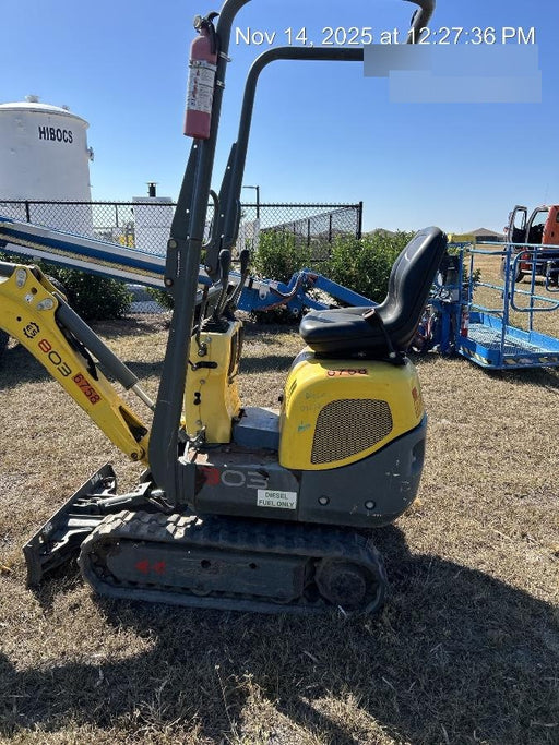 2017 Wacker Neuson 803 Wacker Neuson 803 Mini - Canopy Base/12" Bucket