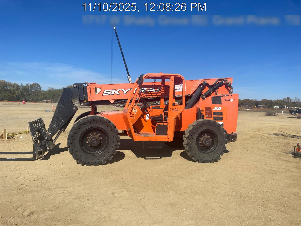 2016 SKYTRAK 8042