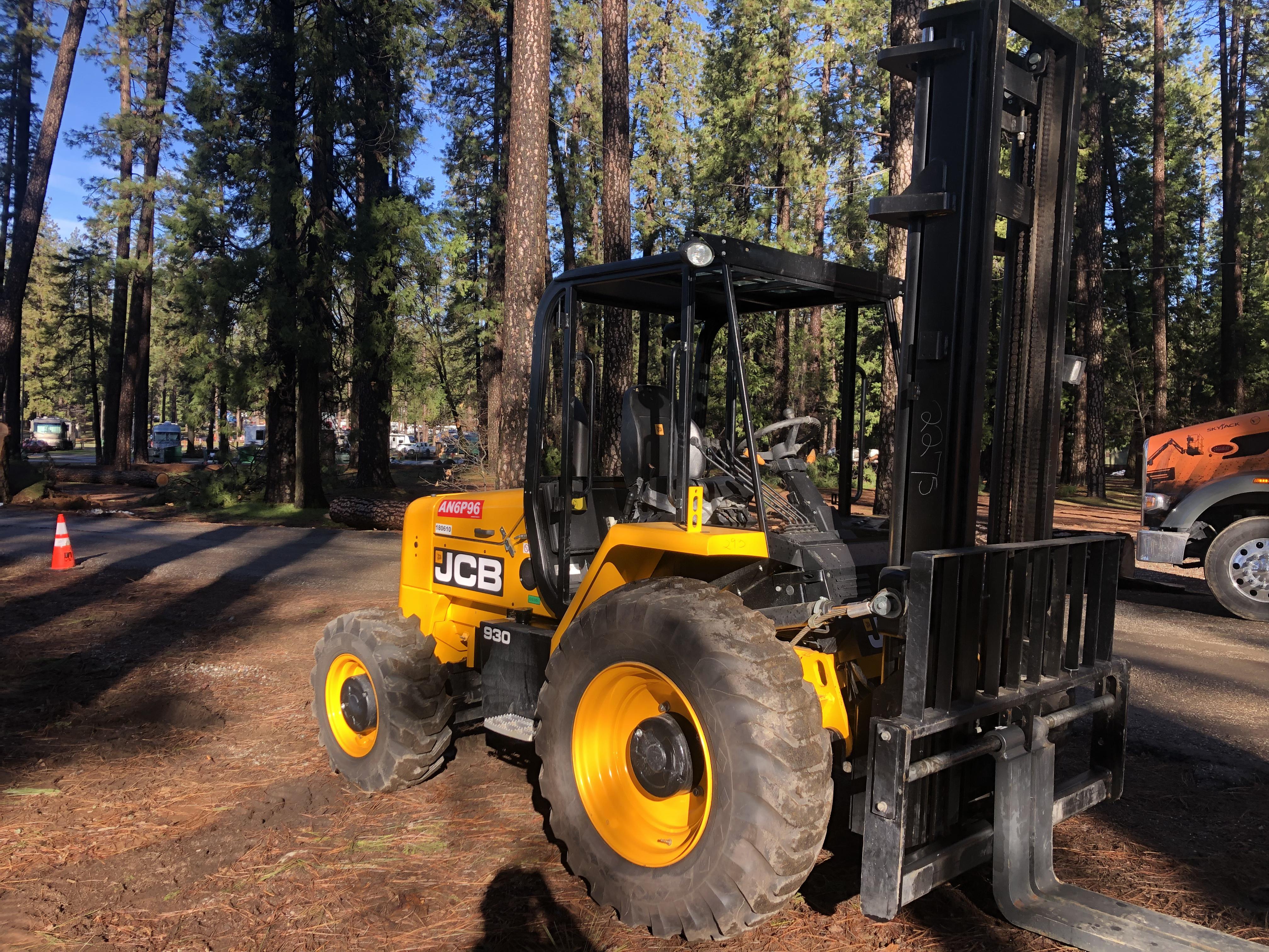 2021 JCB 930-4