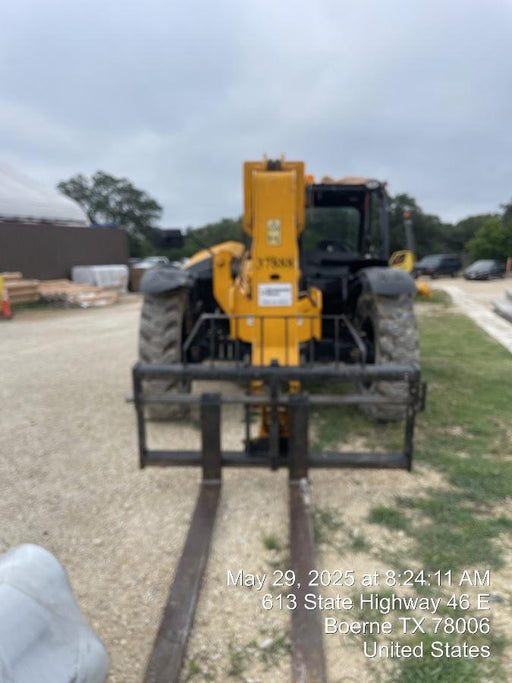 2019 JCB 509-42 Canopy, 74 HP, Solid Tires, STD Worklight, Beacon, Aux Hydraulics, Lifting Eye, Back up Alarm