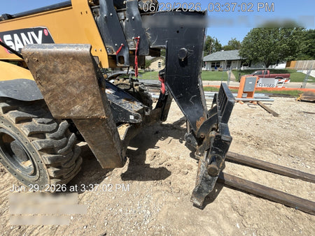 2023 SANY STH1256