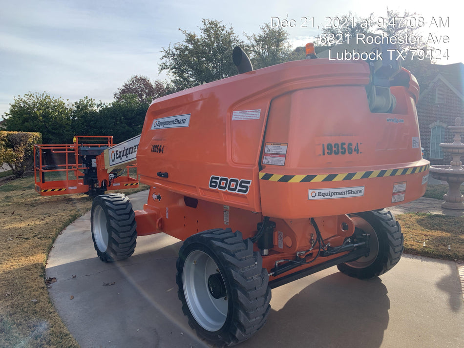 2021 JLG 600S