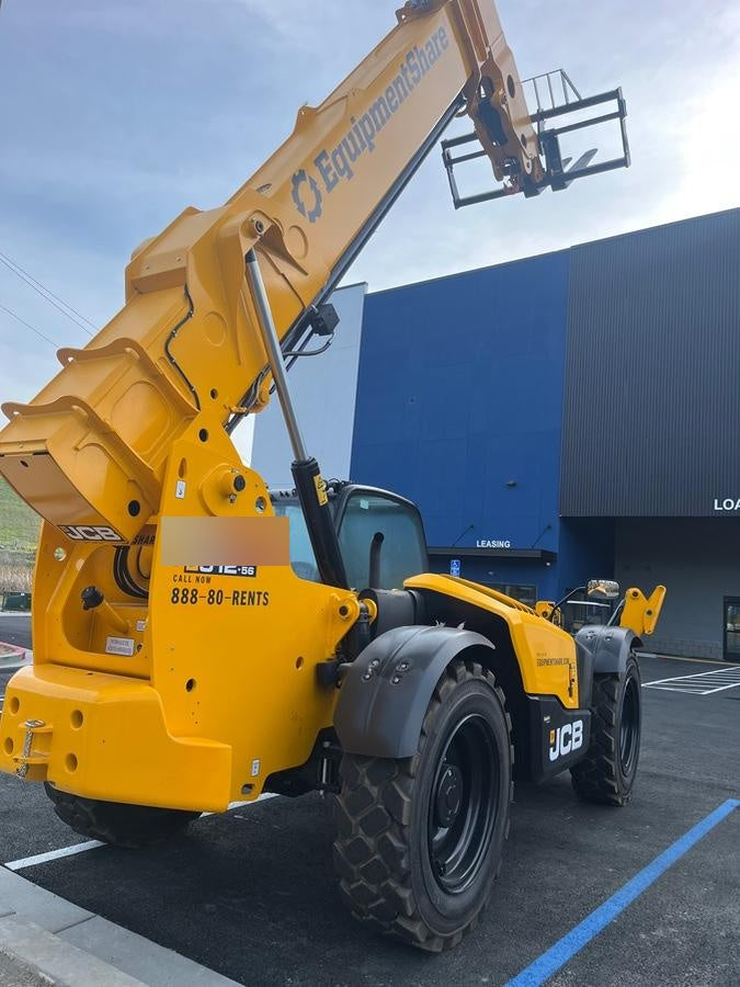 2025 JCB 512-56