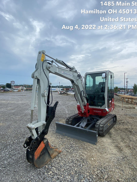 2022 TAKEUCHI TB235-2CR