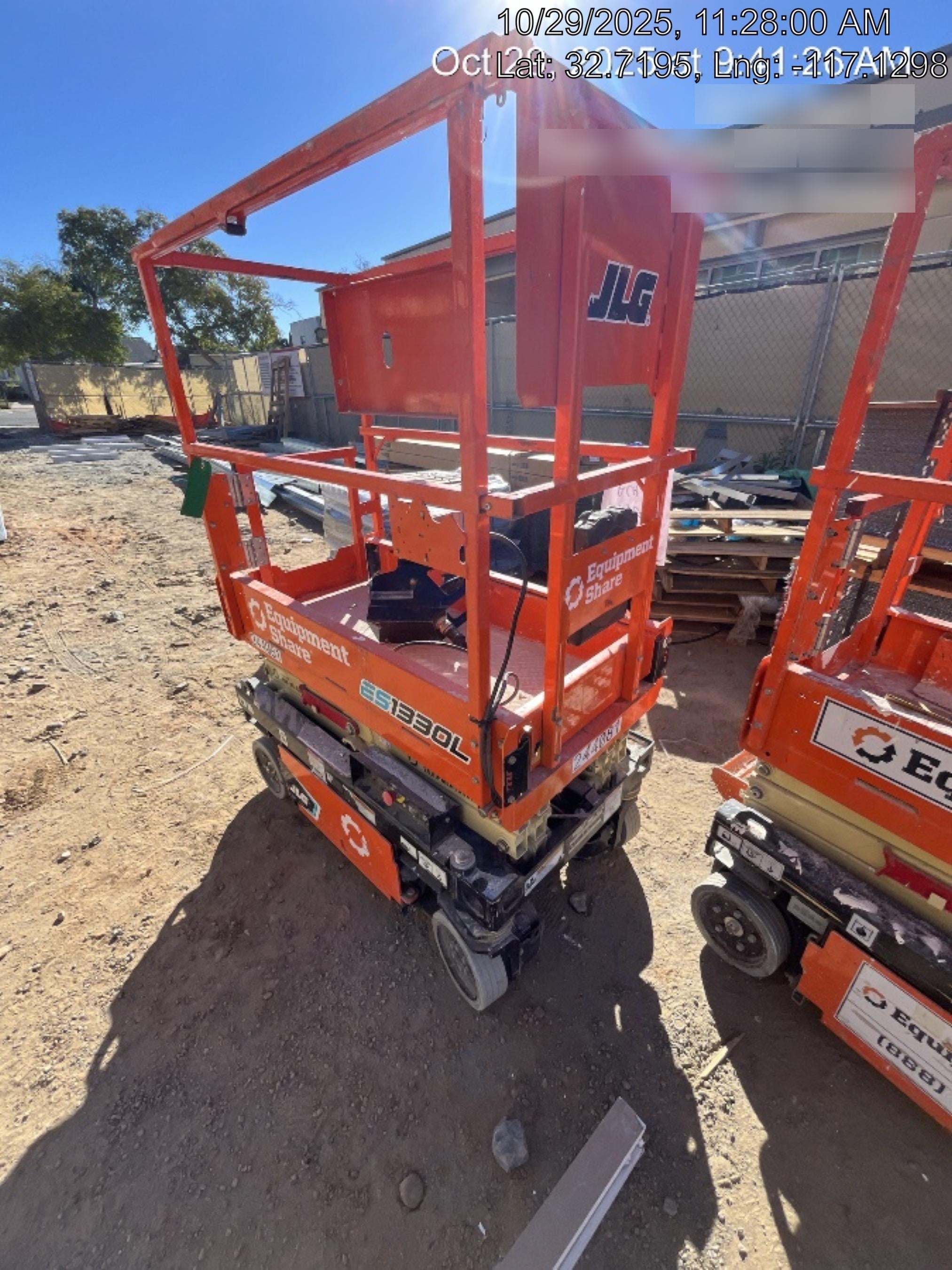2021 JLG ES1330L