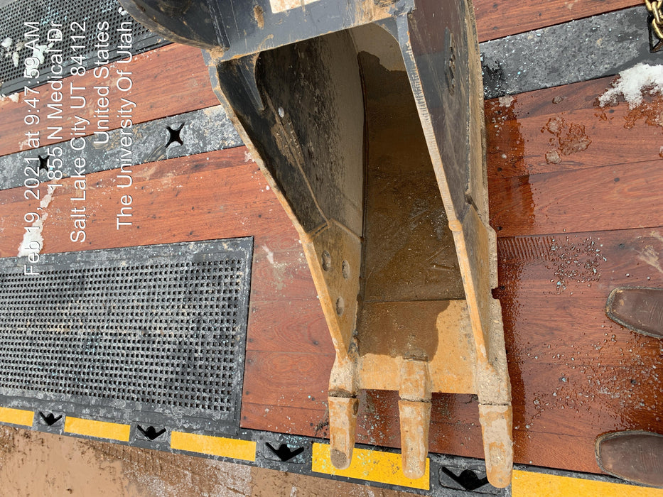 2020 PALADIN 18" Bucket, Mini Excavator - Paladin