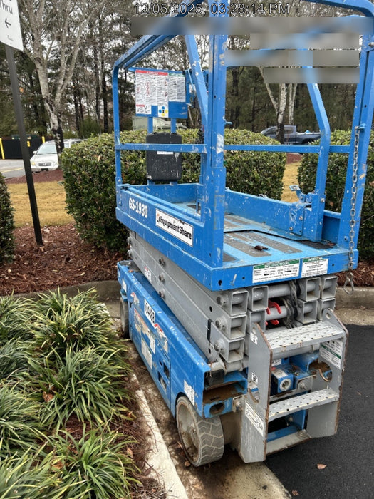 2020 Genie GS-1930 Fixed rails with chain entry gate - Pre A92.20