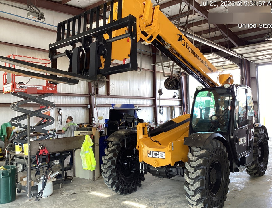 2023 JCB 509-42