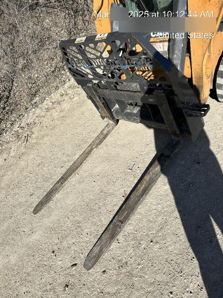 2022 PALADIN 48" Pallet Forks - Paladin