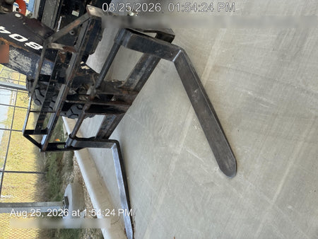 2023 SKYTRAK 8042