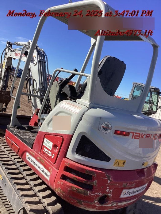 2020 TAKEUCHI TB235-2R